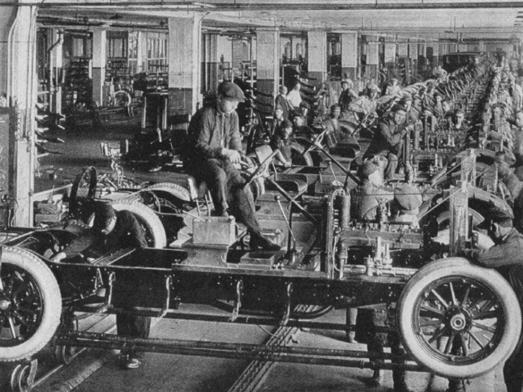 A ORGANIZAÇÃO DO TRABALHO INDUSTRIAL.